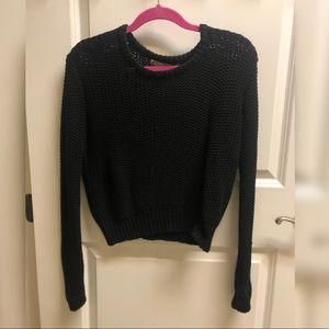 Black cropped knit sweater